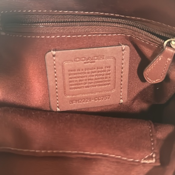 Authentic coach mini backpack - Picture 6 of 12